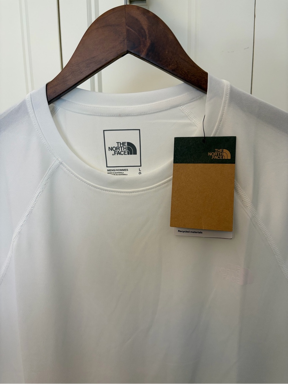 The North Face Men’s White Long Sleeve Crew Performance Tee